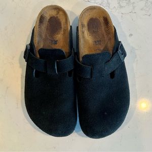 Boston Clog soft bed narrow in black suede size 38